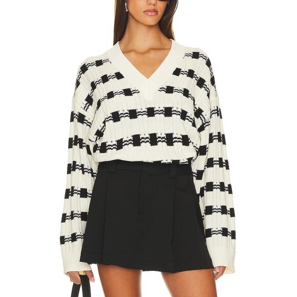 L'Academie 'Evran' White Check Sweater Size M - NWT